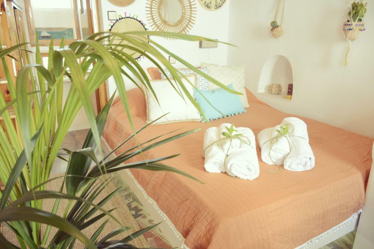 Bright & Relaxing Loft With Attic Room In The Heart Of Mykonos City Mykonos Town Bagian luar foto